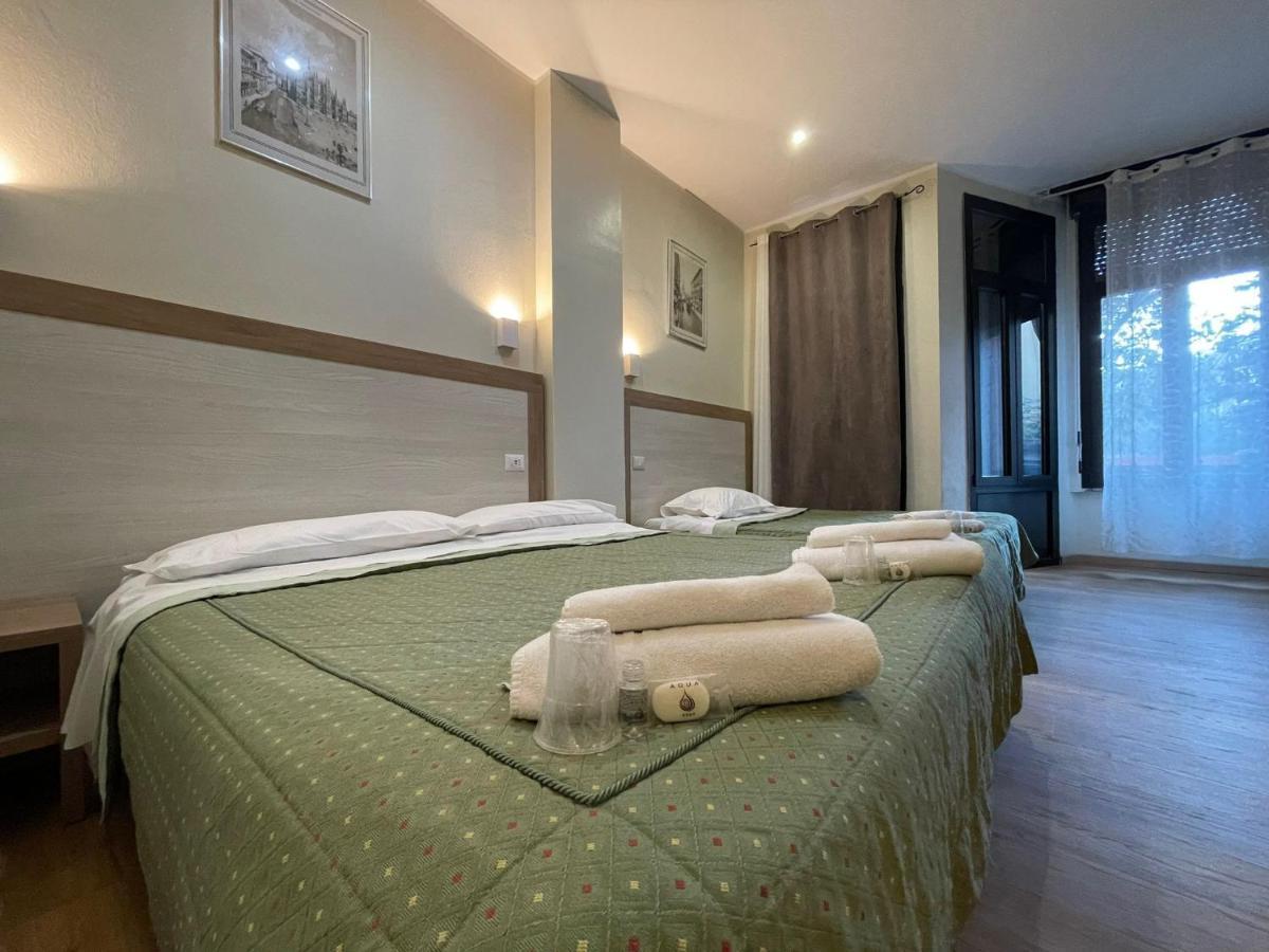 Hotel 26 Милан Экстерьер фото