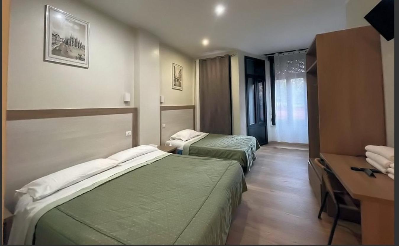 Hotel 26 Милан Экстерьер фото